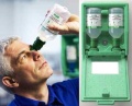  Augenspül-Station 200 ml pH Neutral, 500ml NaCl 